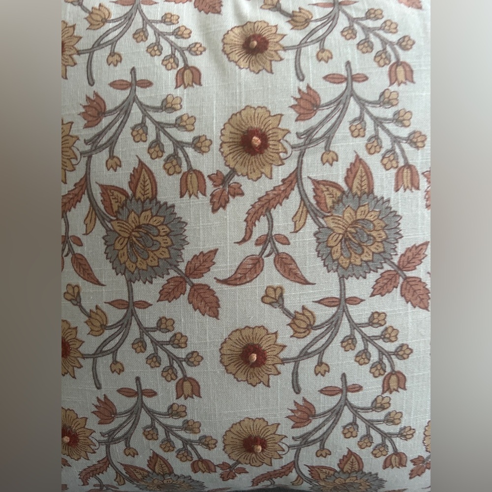 Floral Throw Pillow - Picture 4 of 6